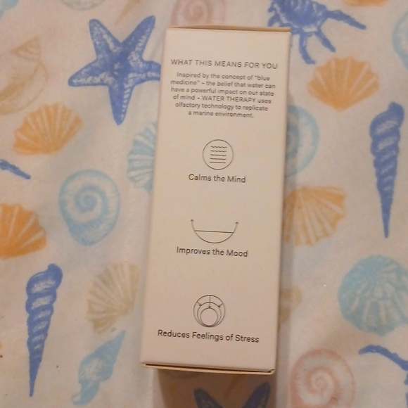 THE NUE CO. Water Therapy Calm + Destress - Picture 4 of 4